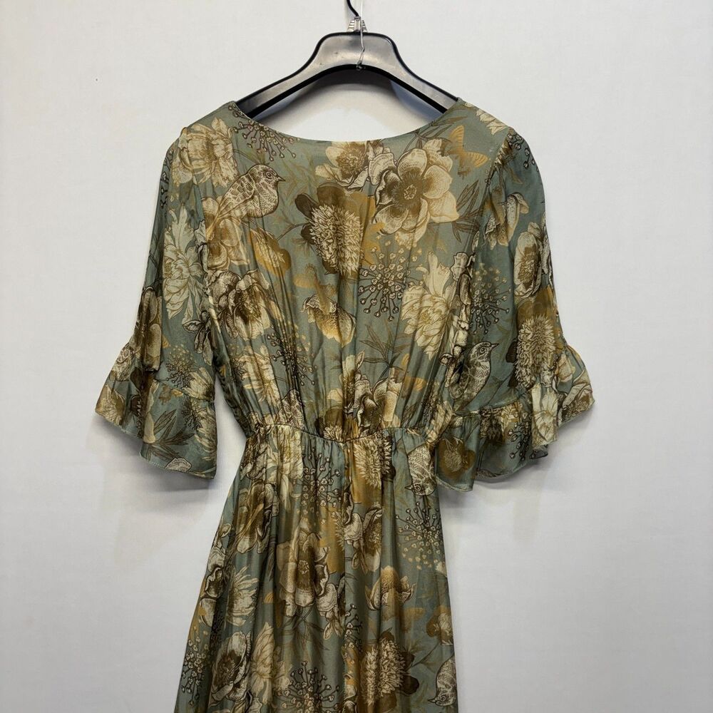 Women's Green Floral Midi Dress with Ruffle Sleeves - Picture 15 of 16